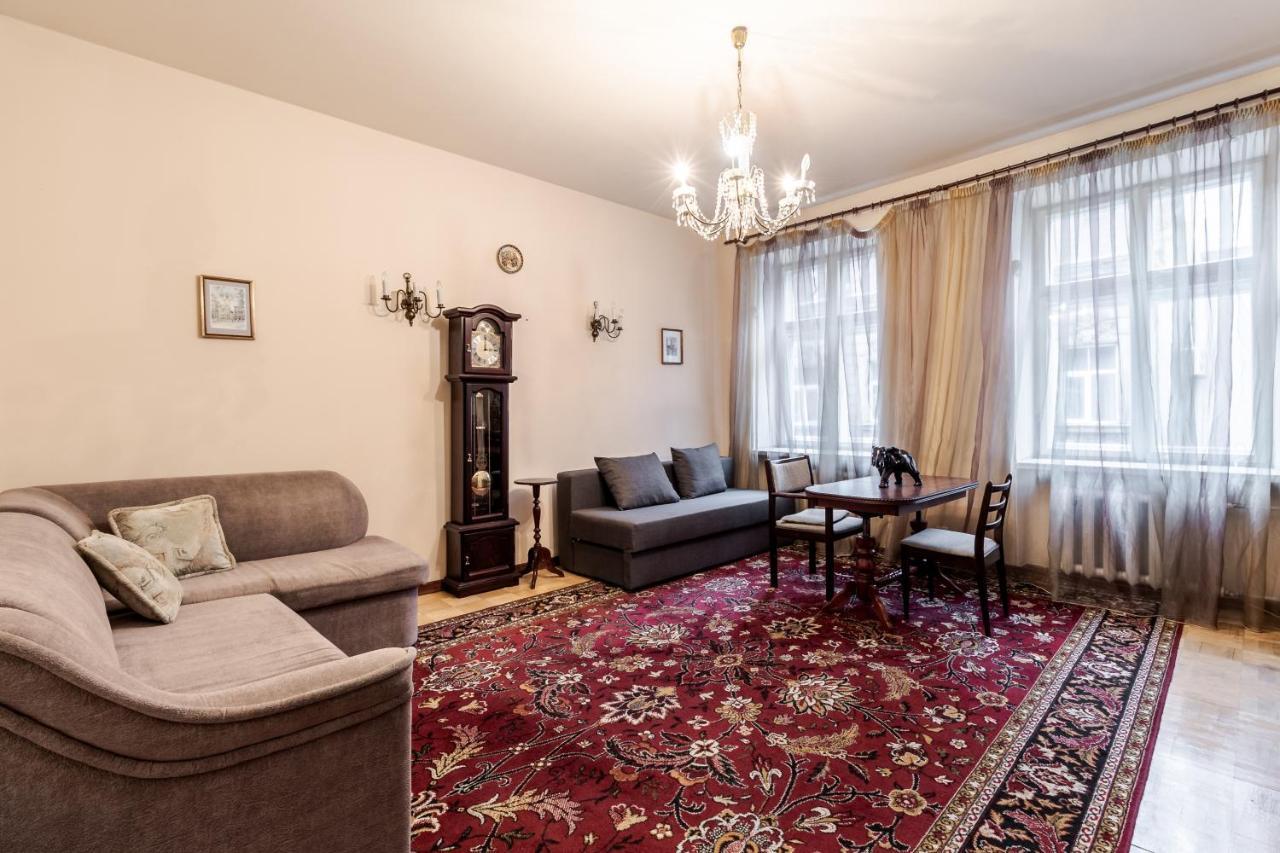 Doroshenka Antique Apartment Lviv Exterior foto